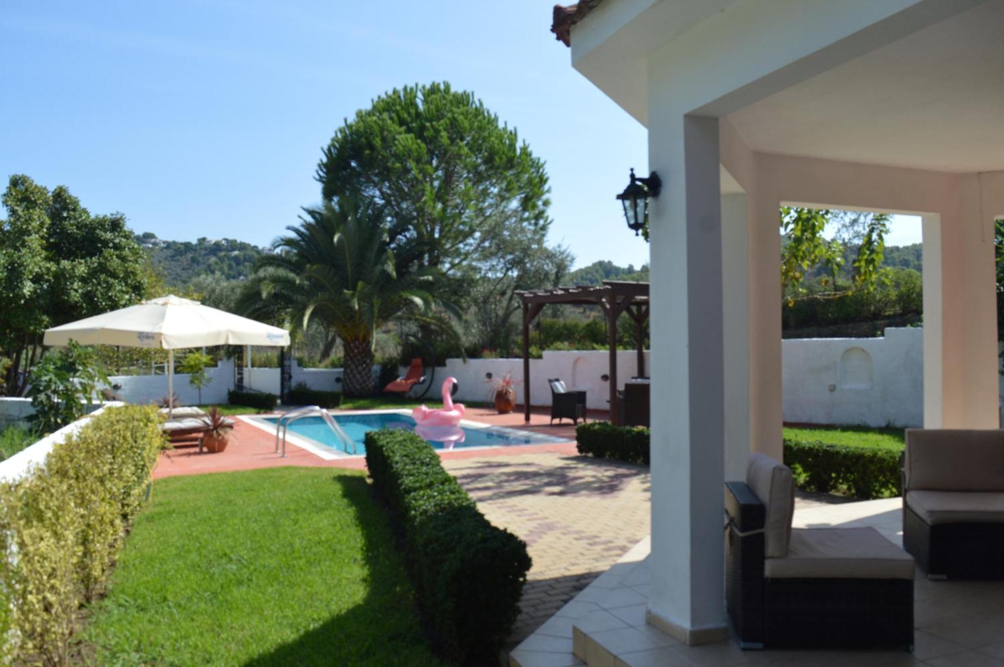 Villa Platanias Agia Paraskevi  Esterno foto